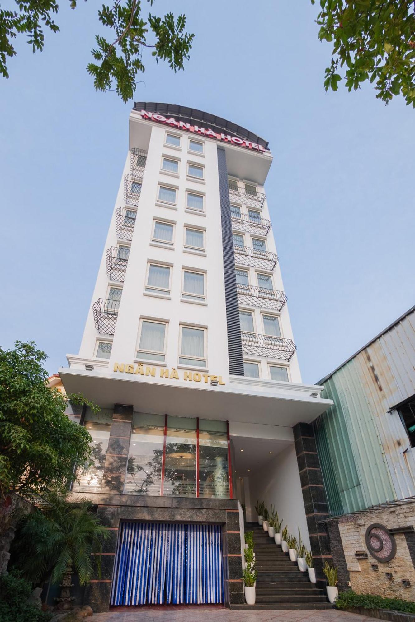 Ngan Ha Hotel Long Bien Hanoi Esterno foto