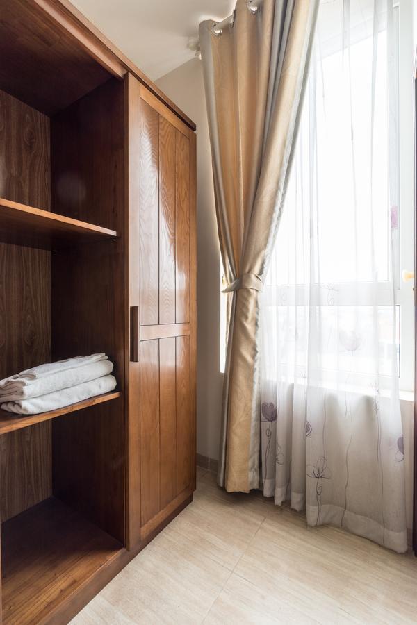 Ngan Ha Hotel Long Bien Hanoi Esterno foto