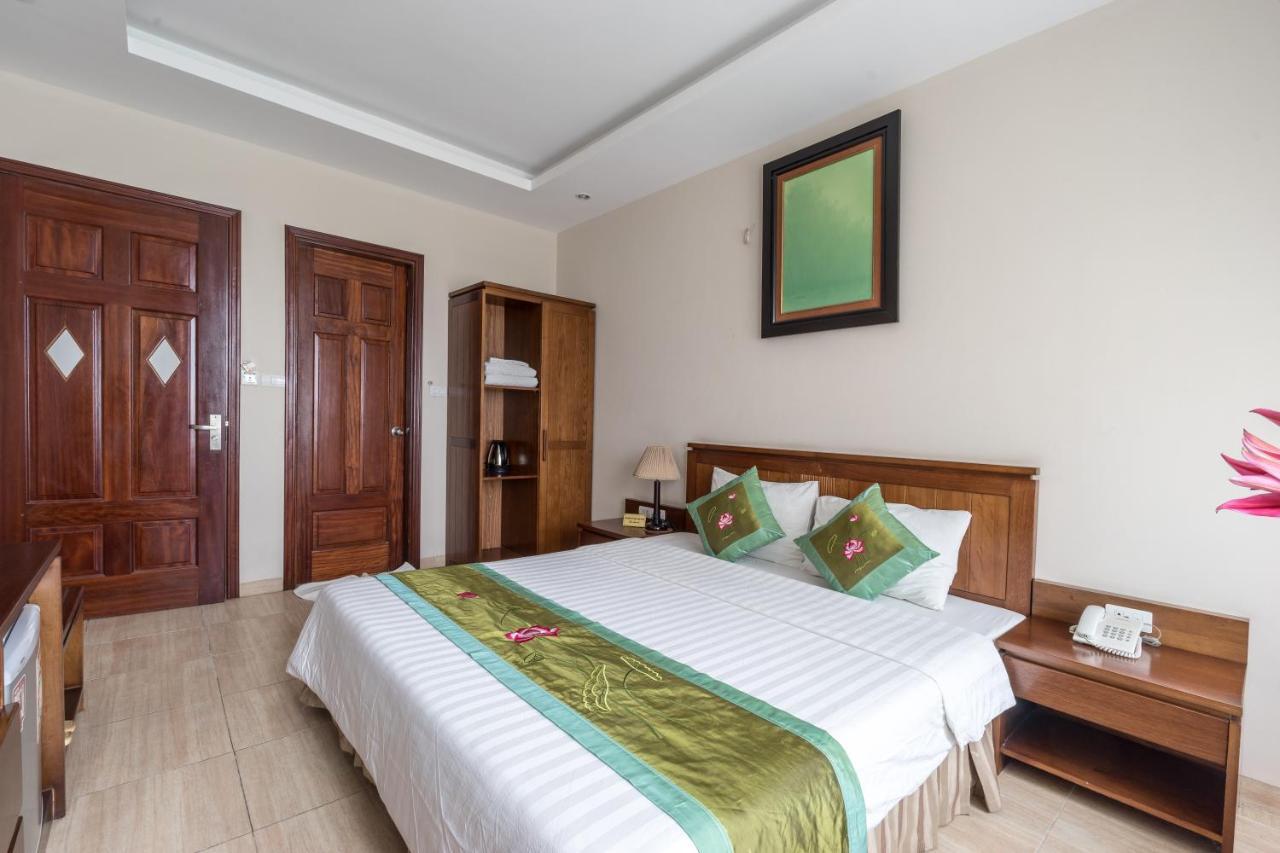 Ngan Ha Hotel Long Bien Hanoi Esterno foto
